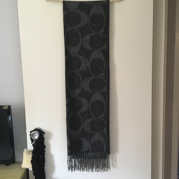 COACH 100% Cashmere C Logo Print Dark Grey + Light Grey Fringed Scarf Mu… - Picture 1 of 4